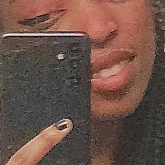 Meet your Posher, Elliot - Picture 1 of 1